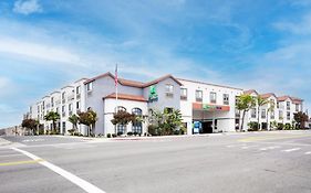 Holiday Inn Express Hotel & Suites Hermosa Beach By Ihg